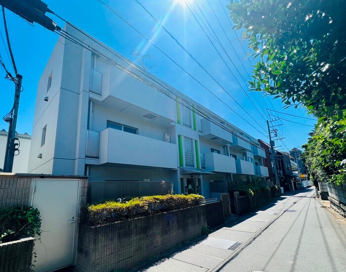 物件外観写真2　(外観写真)