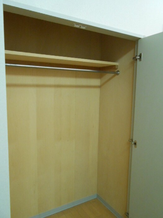 物件内観写真10　(収納)