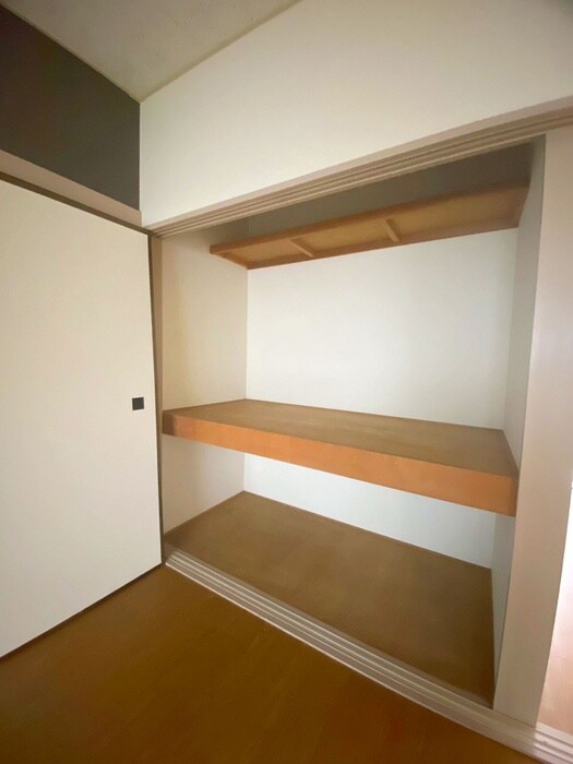 物件内観写真16　(収納)