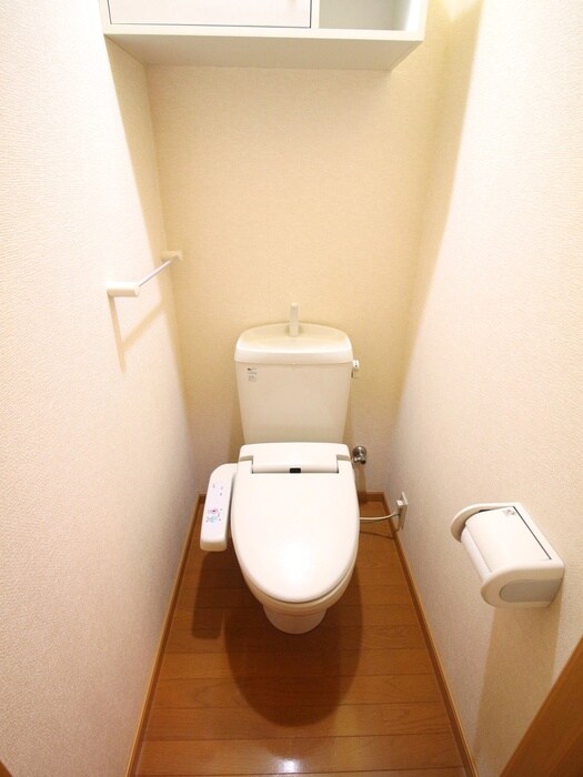 物件内観写真15　(トイレ)