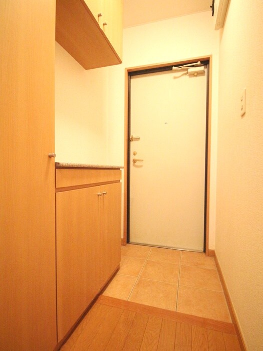 物件内観写真20　(玄関)