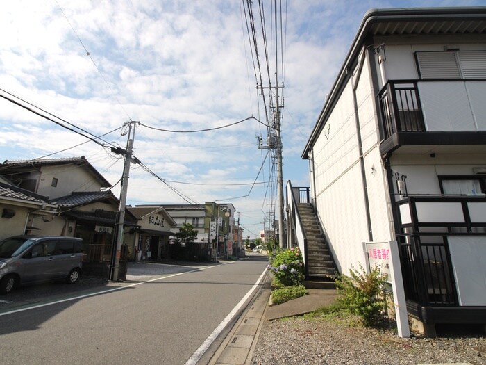 物件外観写真6　(周辺環境)