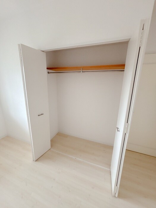 物件内観写真10　(収納)