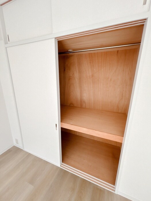 物件内観写真10　(収納)