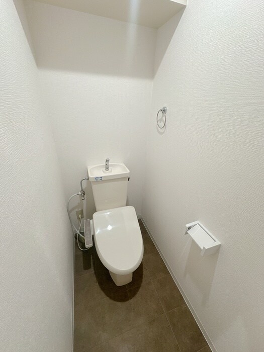 物件内観写真12　(トイレ)