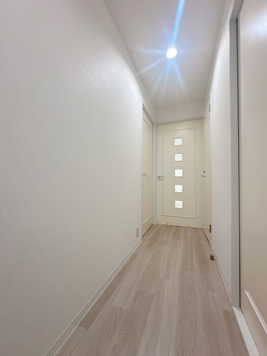 物件内観写真15　(廊下)