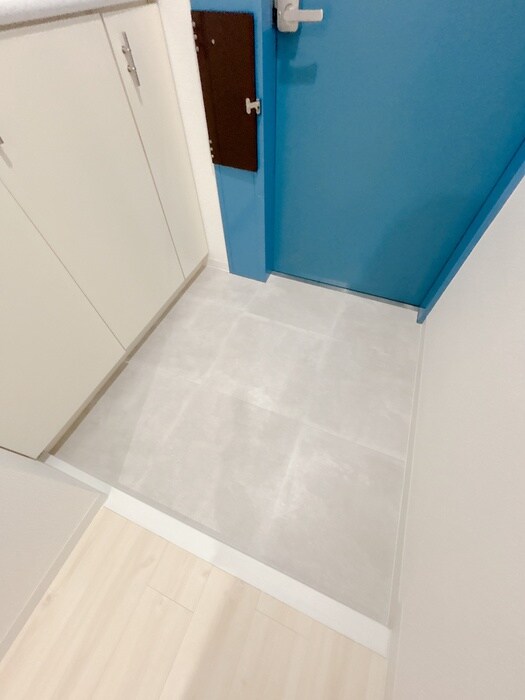 物件内観写真21　(玄関)