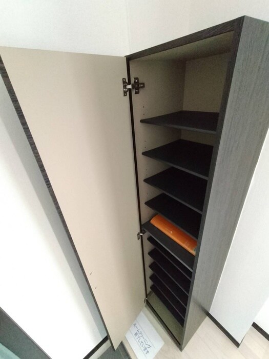 物件内観写真10　(靴箱)