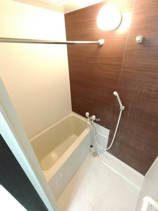 物件内観写真12　(収納)