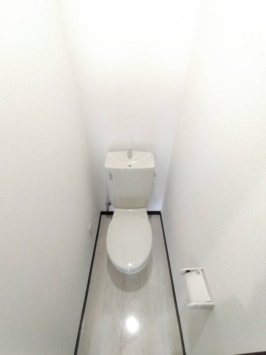 物件内観写真14　(トイレ)