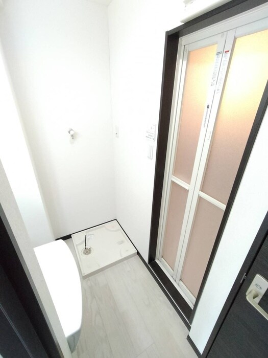 物件内観写真16　(廊下)