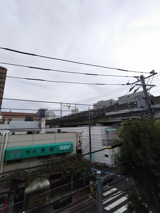 物件内観写真21　(室内からの展望)