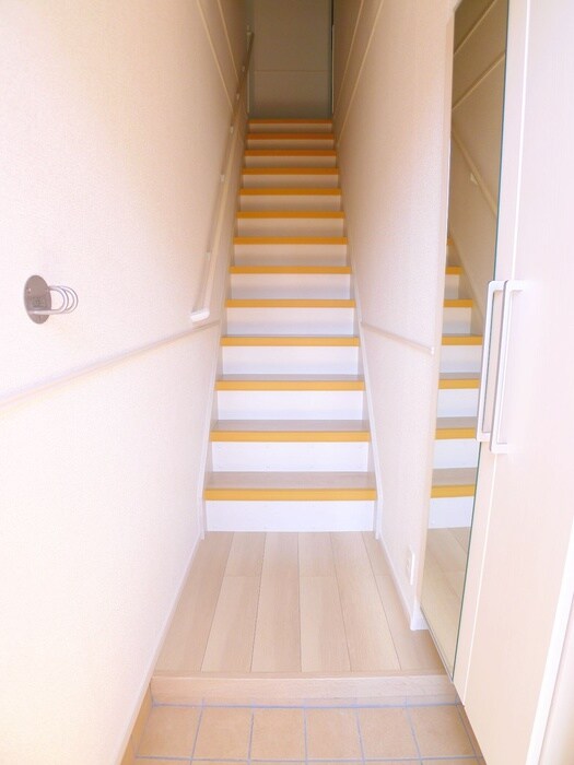 物件内観写真20　(玄関)