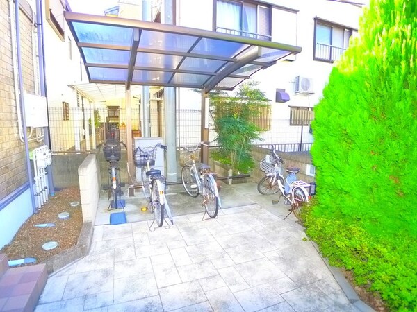 駐輪場