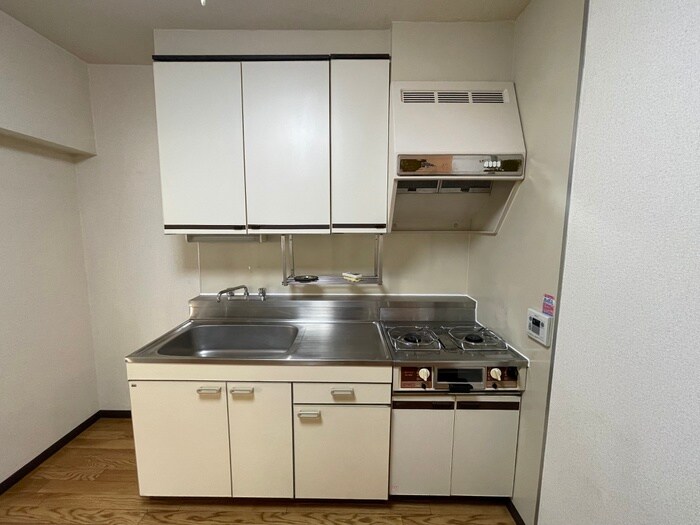 物件内観写真8　(キッチン)