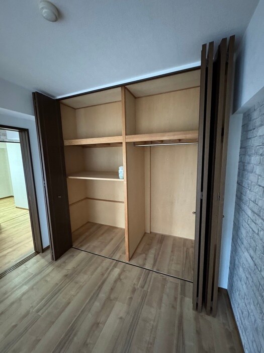 物件内観写真12　(収納)