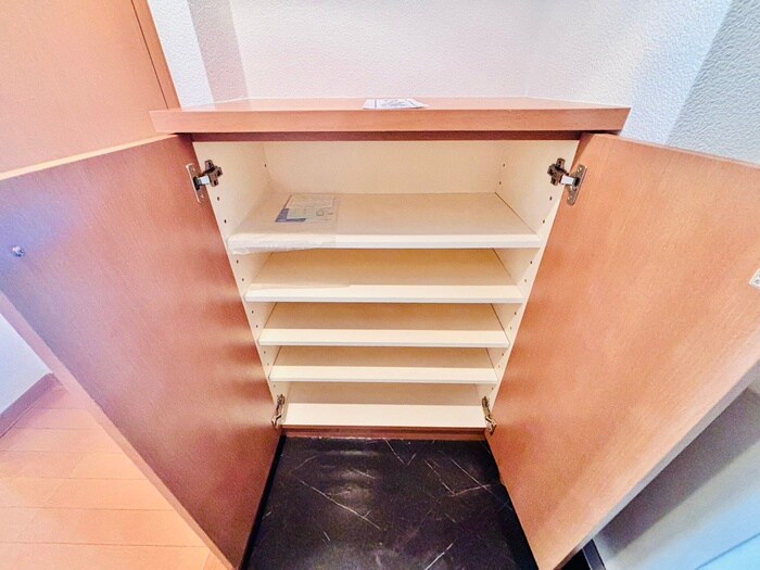 物件内観写真21　(靴箱)