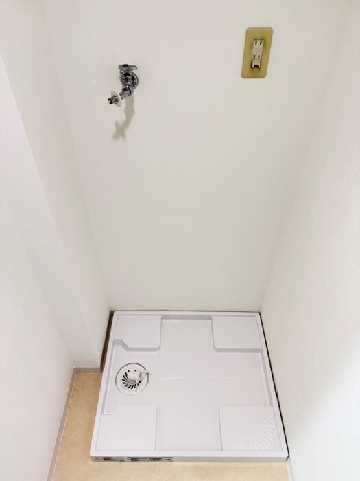 物件内観写真19　(洗濯機置場)