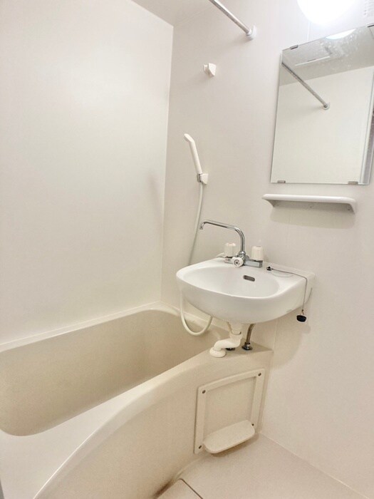 物件内観写真8　(バス／シャワールーム等)