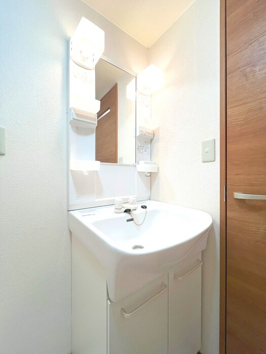 物件内観写真13　(洗面)