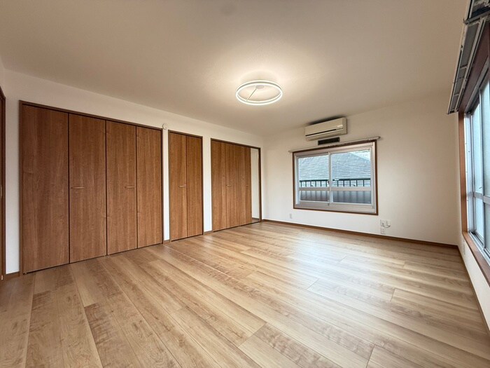 物件内観写真10　(居室)