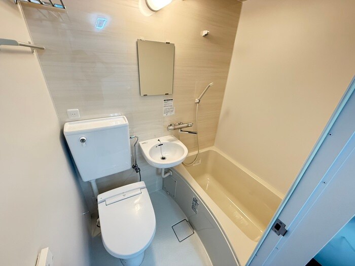 物件内観写真14　(バス／シャワールーム等)