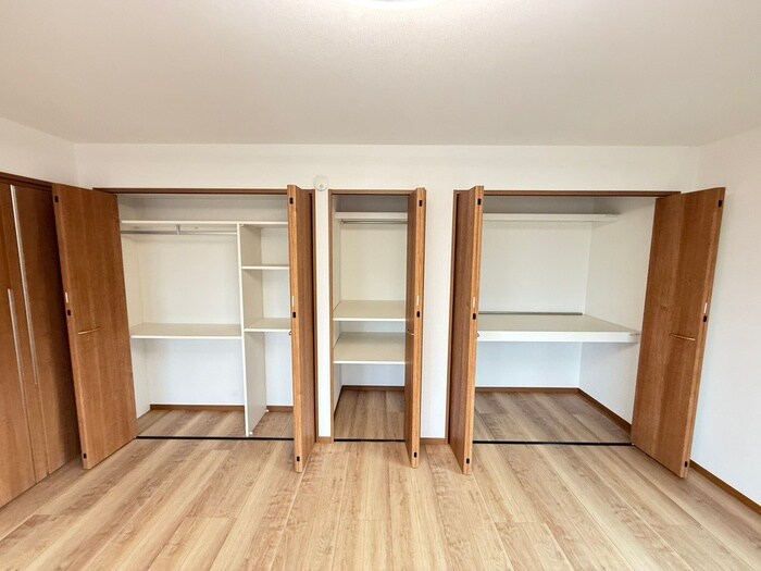 物件内観写真17　(収納)