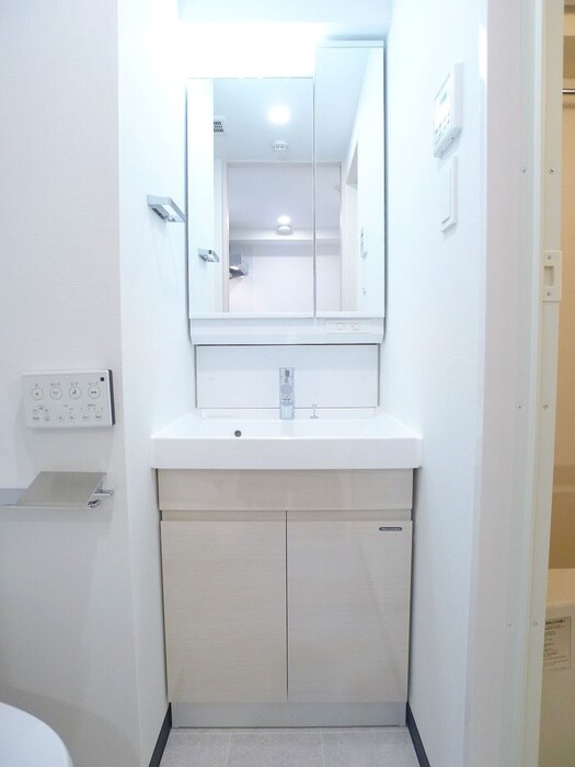 物件内観写真14　(洗面)