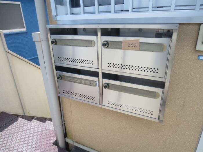 物件外観写真4　(建物設備)