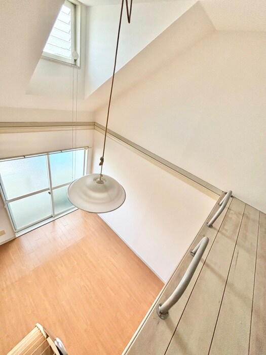 物件内観写真9　(室内からの展望)