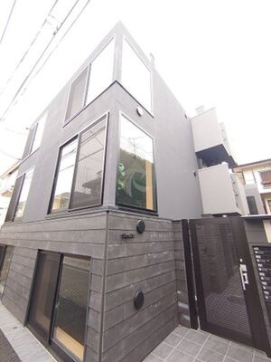 trias311外観写真