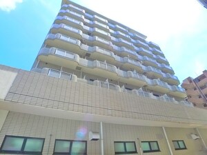 クイーンパレス浅伊外観写真