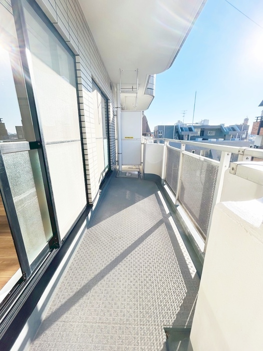 物件内観写真21　(ベランダ・バルコニー)
