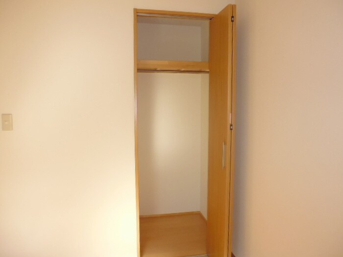 物件内観写真9　(収納)