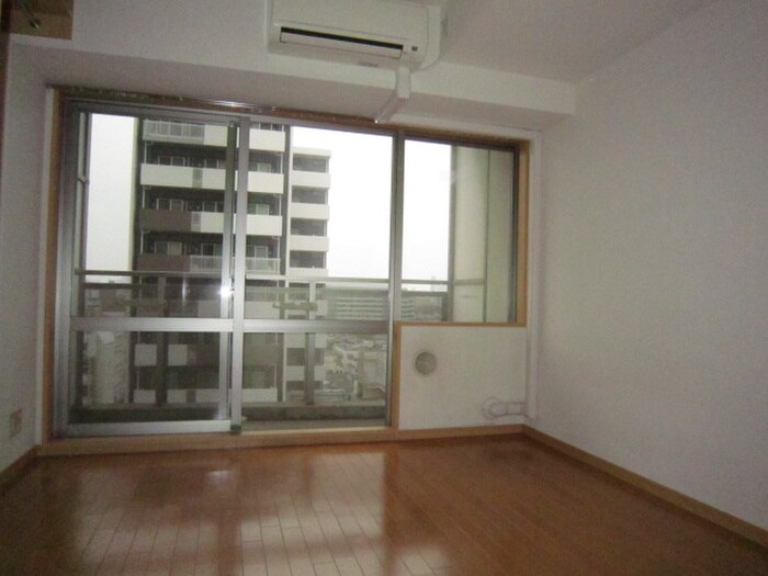 物件内観写真12　(居室)