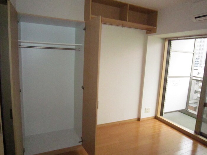 物件内観写真15　(収納)