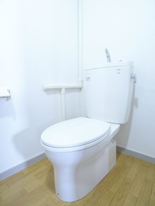 物件内観写真17　(トイレ)