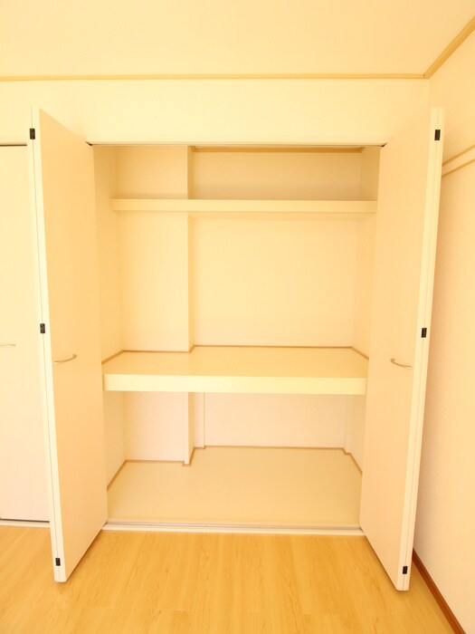 物件内観写真14　(収納)