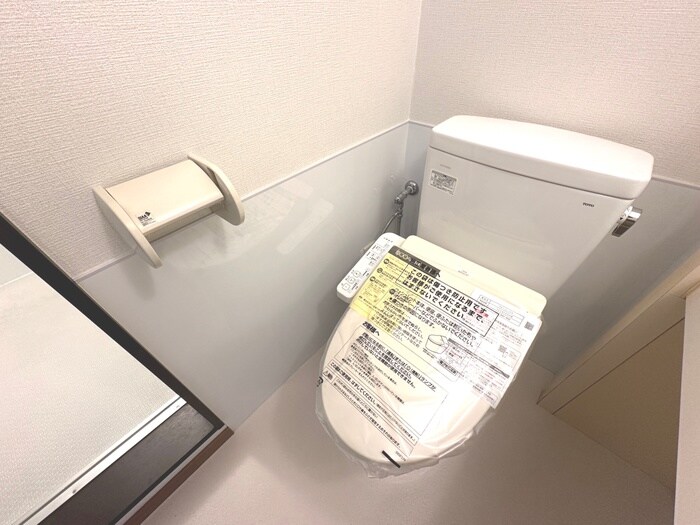 物件内観写真12　(トイレ)