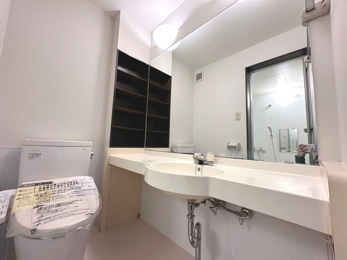 物件内観写真13　(洗面)