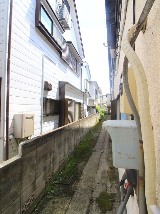 物件内観写真21　(室内からの展望)