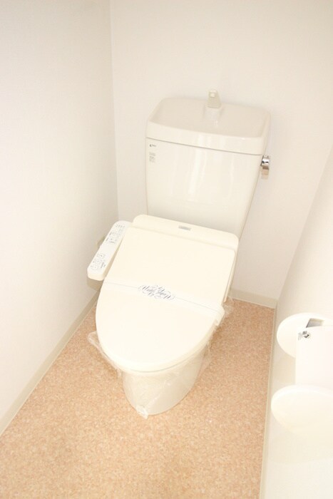 物件内観写真12　(トイレ)