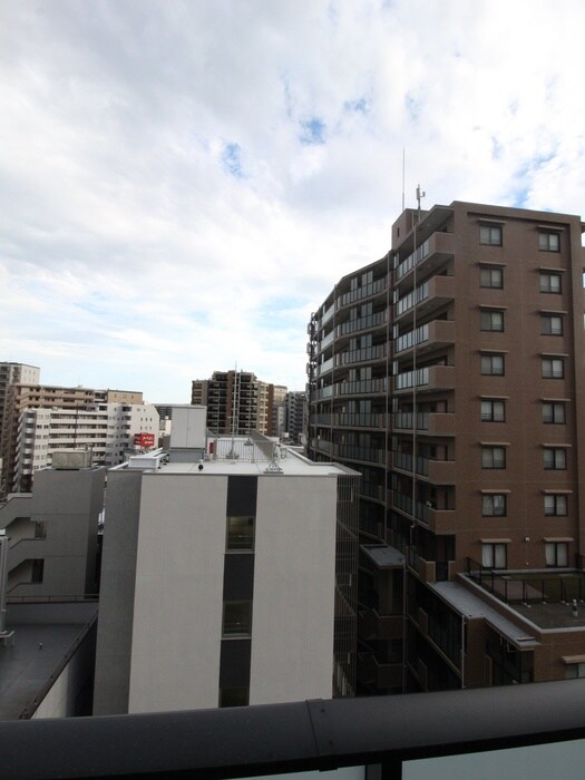 物件内観写真16　(室内からの展望)