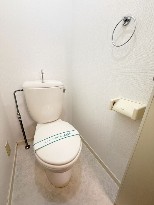 物件内観写真10　(トイレ)