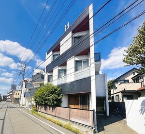 ＵＮＡ　ＴＥＲＺＡ　ＣＡＳＡ外観写真