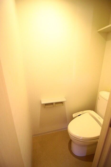 物件内観写真13　(トイレ)