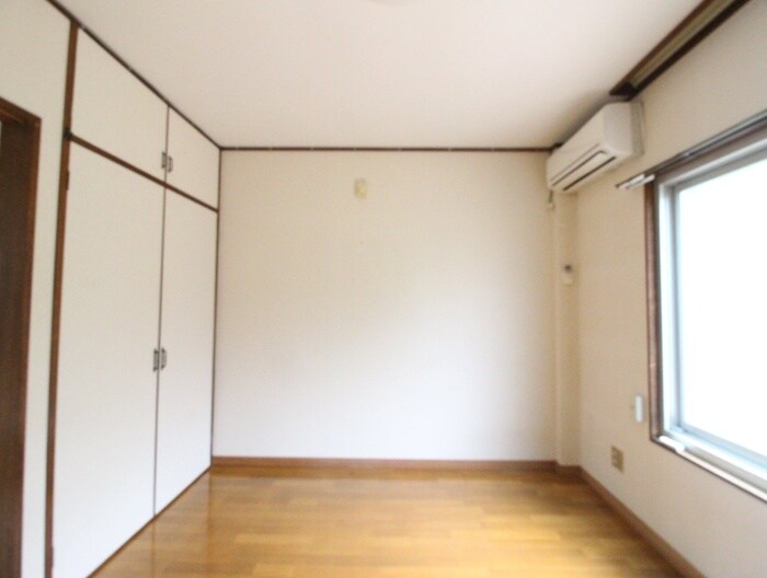 物件内観写真11　(居室)