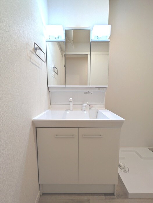 物件内観写真11　(洗面)