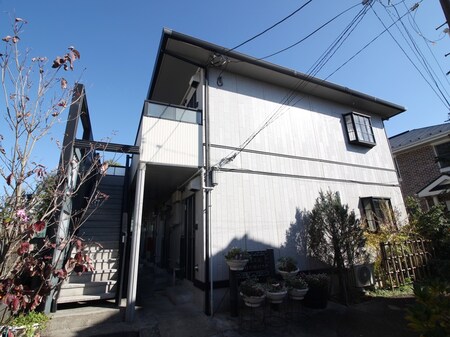 ＶＩＬＬＡ　ＣＯＳＭＯＳ外観写真
