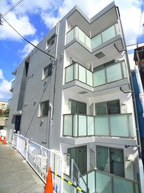 ドムス北千住の外観写真